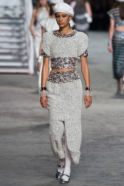 Look 73